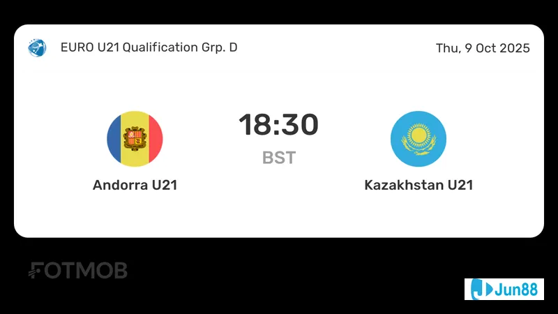 Cầu thủ U21 Andorra dũng cảm tiến lên trước hàng phòng ngự của U21 Kazakhstan