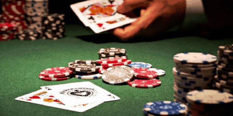 Hướng Dẫn Đánh Bài 6 Lá Cho Người Mới Luôn Chiến Thắng 5 Mỗi người chơi theo hướng dẫn đánh bài 6 lá sẽ được chia 6 lá bài khi một ván được bắt đầu